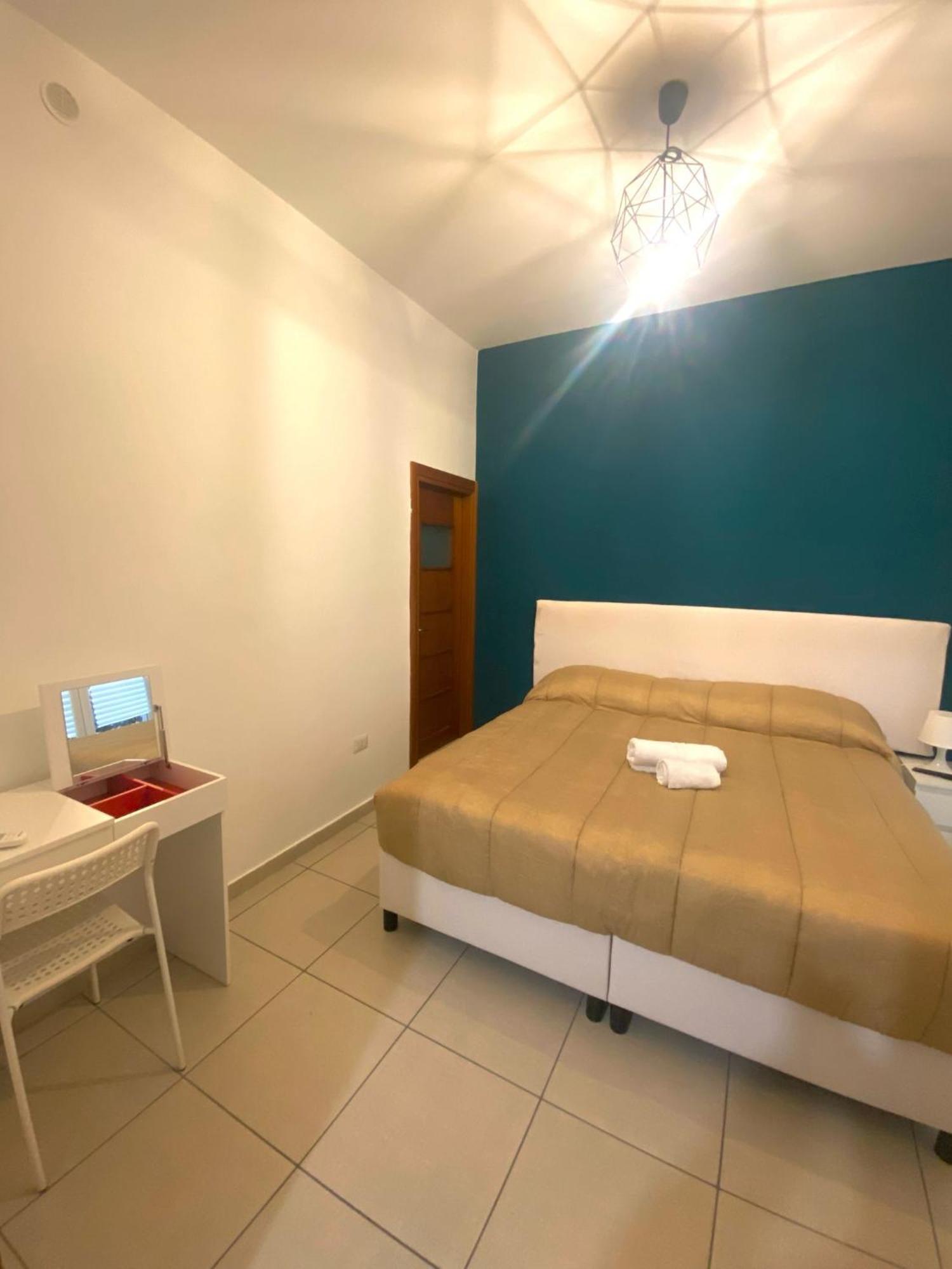 B&B Napoli Duomo חדר תמונה